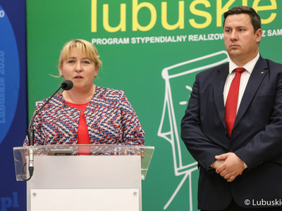 Program stypendialny dla uczniów szkół zawodowych i techników