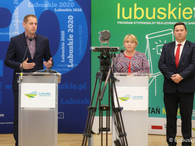 Program stypendialny dla uczniów szkół zawodowych i techników