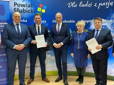 Otwarcie Punktu Selektywnej Zbiórki Odpadów w Cybince
