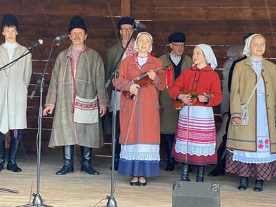 - Panie doktorze, wyrazy szacunku i uznania. Bardzo się cieszę, że mogę wręczyć panu to odznaczenie – mówił członek zarządu województwa lubuskiego Marcin Jabłoński podczas dekoracji dra Wojciecha Weryszki 