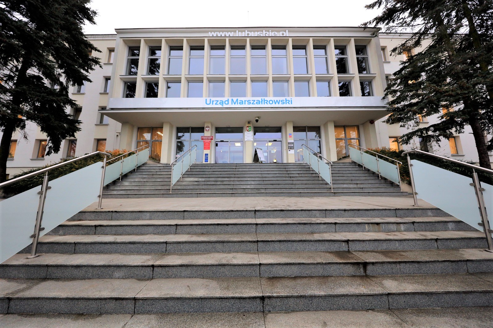 1 czerwca 2022 r. Urząd Marszałkowski będzie czynny do godziny 13.30.