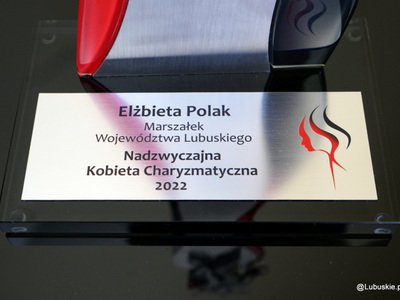 Nagroda "Nadzwyczajna Kobieta Charyzmatyczna"