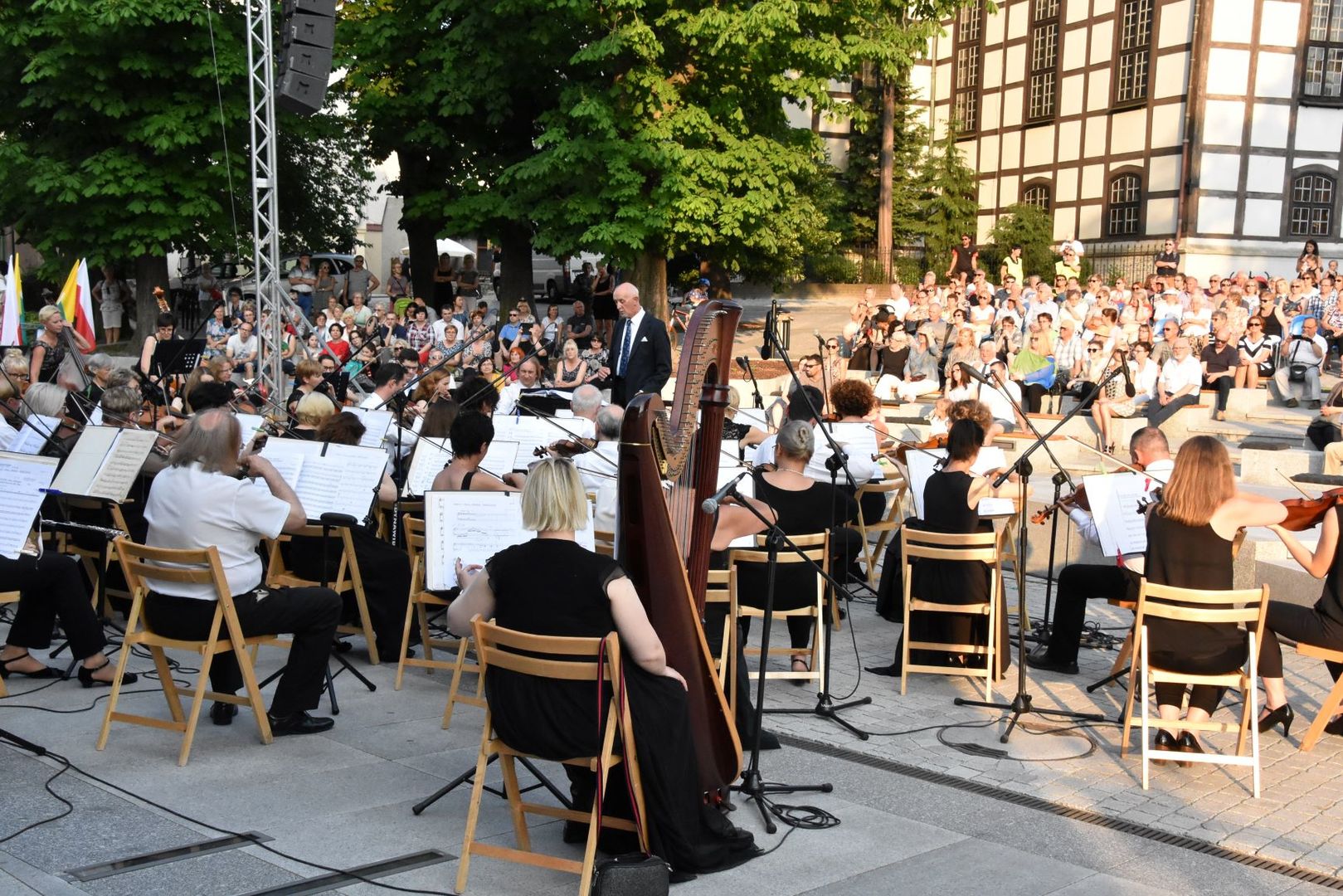 Koncert promenadowy Filharmonii Zielonogórskiej w czerwcu 2019 roku