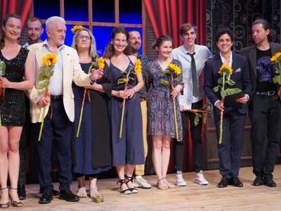 Gala Leony 2019-2022. Obsada spektaklu „Gusła” i muzyk-kompozytor Daniel Grupa