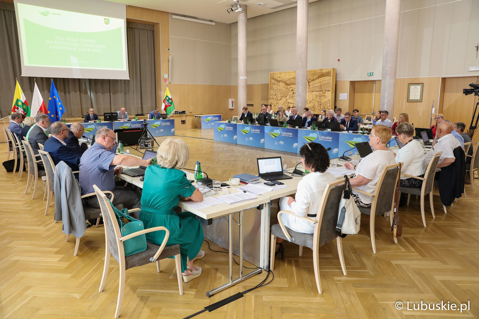 27 czerwca 2022 r. podczas 44. sesji Sejmiku Województwa Lubuskiego radni przyjęli dwa stanowiska dotyczące ochrony zdrowia