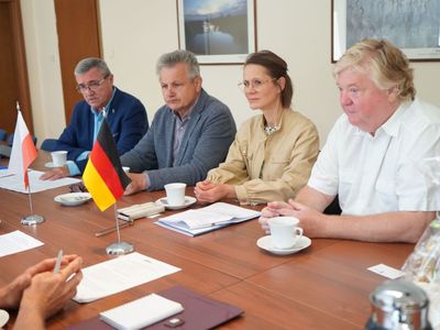 15 lipca 2022 r. Podczas spotkania w Urzędzie Marszałkowskim Województwa Lubuskiego omówiono roboczy program posiedzenia Kuratorium Europejskiej Akademii Sportu Landu Brandenburgia, które zaplanowano 20 i 21 października 2022 r. w Pałacu Wiechlice w gminie Szprotawa
