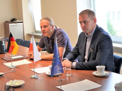 15 lipca 2022 r. Podczas spotkania w Urzędzie Marszałkowskim Województwa Lubuskiego omówiono roboczy program posiedzenia Kuratorium Europejskiej Akademii Sportu Landu Brandenburgia, które zaplanowano 20 i 21 października 2022 r. w Pałacu Wiechlice w gminie Szprotawa