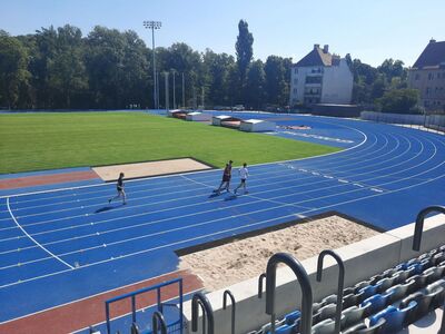 Stadion lekkoatletyczny w Gorzowie Wlkp. to najnowocześniejszy taki obiekt w regionie. Już od środy 10 sierpnia mogą z niego korzystać sportowcy oraz miłośnicy rekreacji.