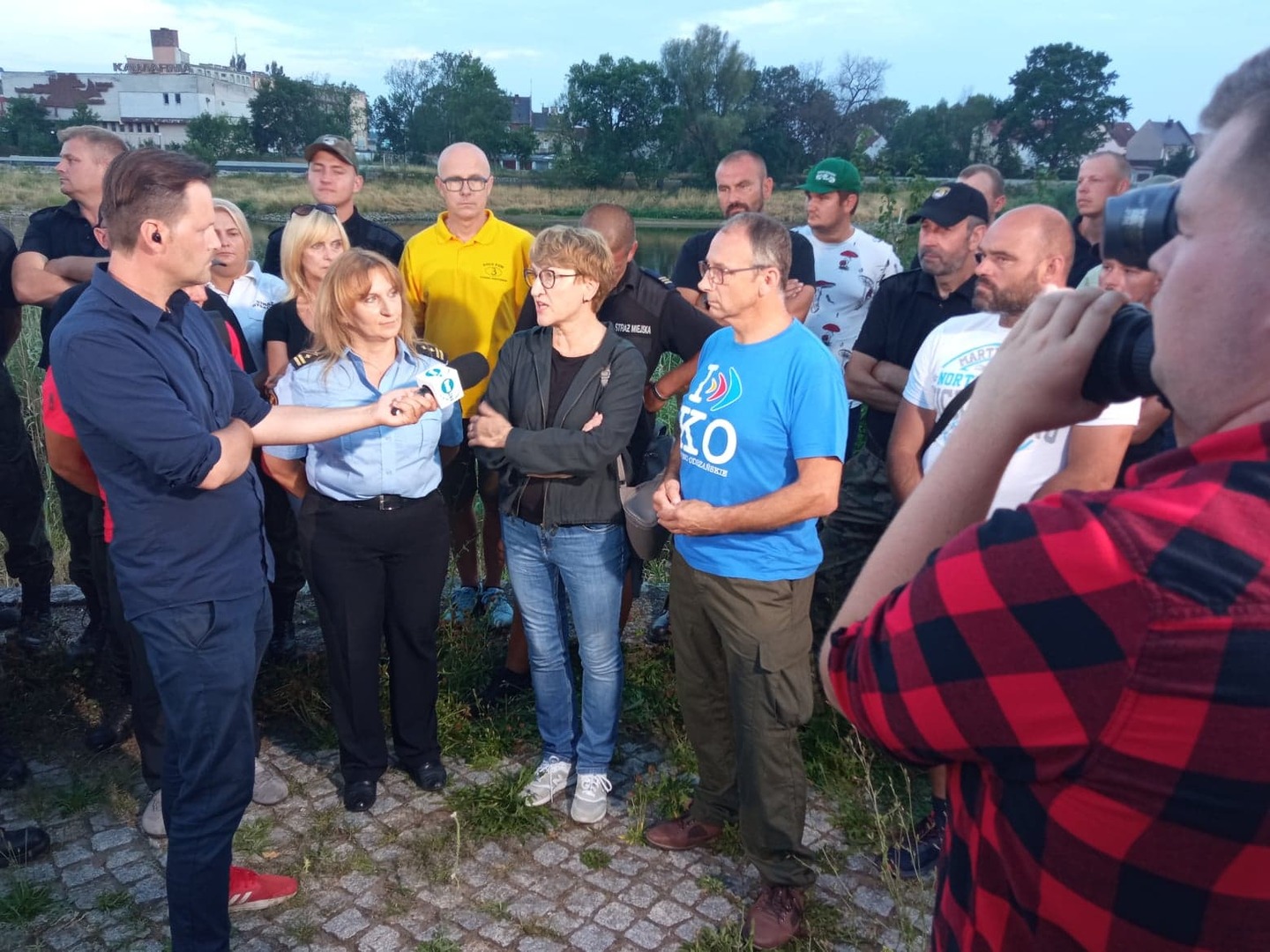 Program na żywo w TVN24 z Krosna Odrz.