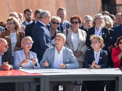 Podpisanie postulatów liderów wspólnot lokalnych i strony społecznej do rządu w 42. rocznicę Porozumień Sierpniowych