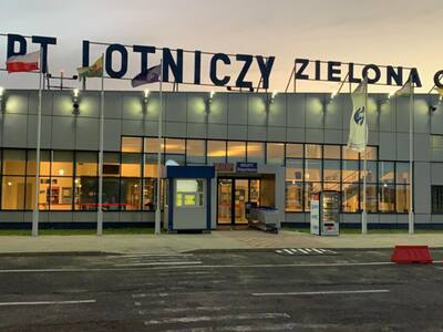 Port Lotniczy Zielona Góra-Babimost