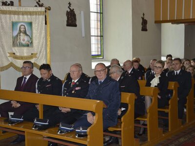 75 lat Ochotniczej Straży Pożarnej w Dąbiu - msza św. w intencji strażaków
