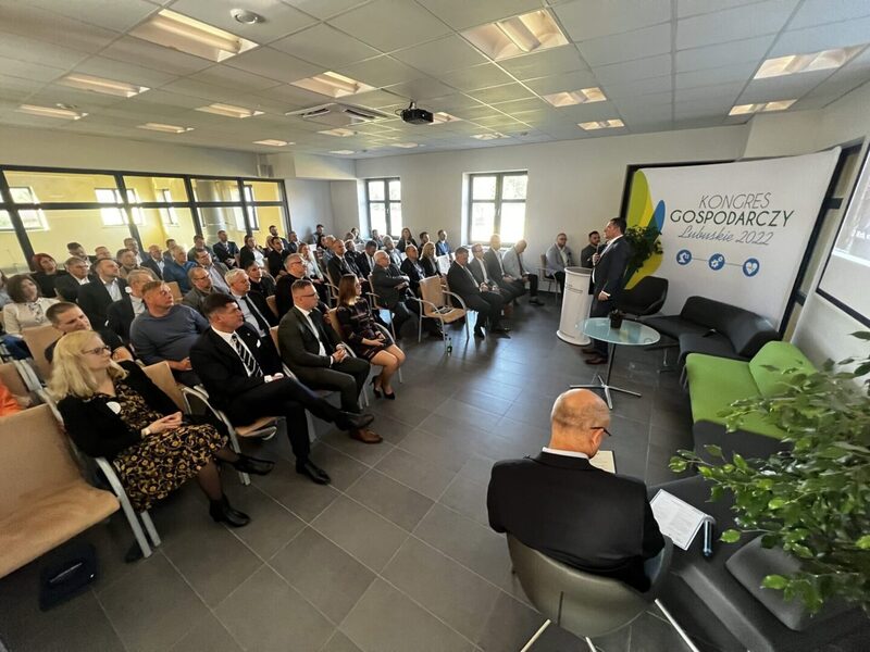 Centrum Energetyki Odnawialnej Uniwersytetu Zielonogórskiego było gospodarzem drugiego dnia Kongresu Gospodarczego Lubuskie 2022. 