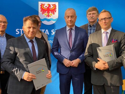 Lubuska Baza Sportowa 2022: podpisanie umowy na remont sali gimnastycznej w Młodzieżowym Ośrodku Socjoterapii w Ośnie Lubuskim