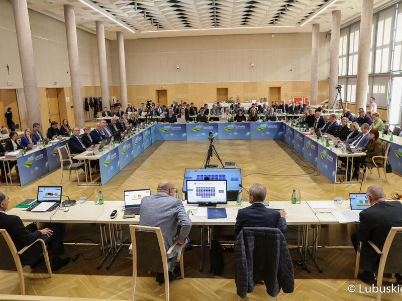 Październikowa sesja Sejmiku Województwa Lubuskiego (17.10.2022)