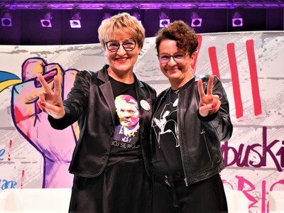 Elżbieta Anna Polak - Marszałek Województwa Lubuskiego i Magdalena Czarzyńska-Jachim – Wiceprezydent Sopotu podczas XIII Lubuskiego Kongresu Kobiet w Zielonej Górze 1 października 2022 r.