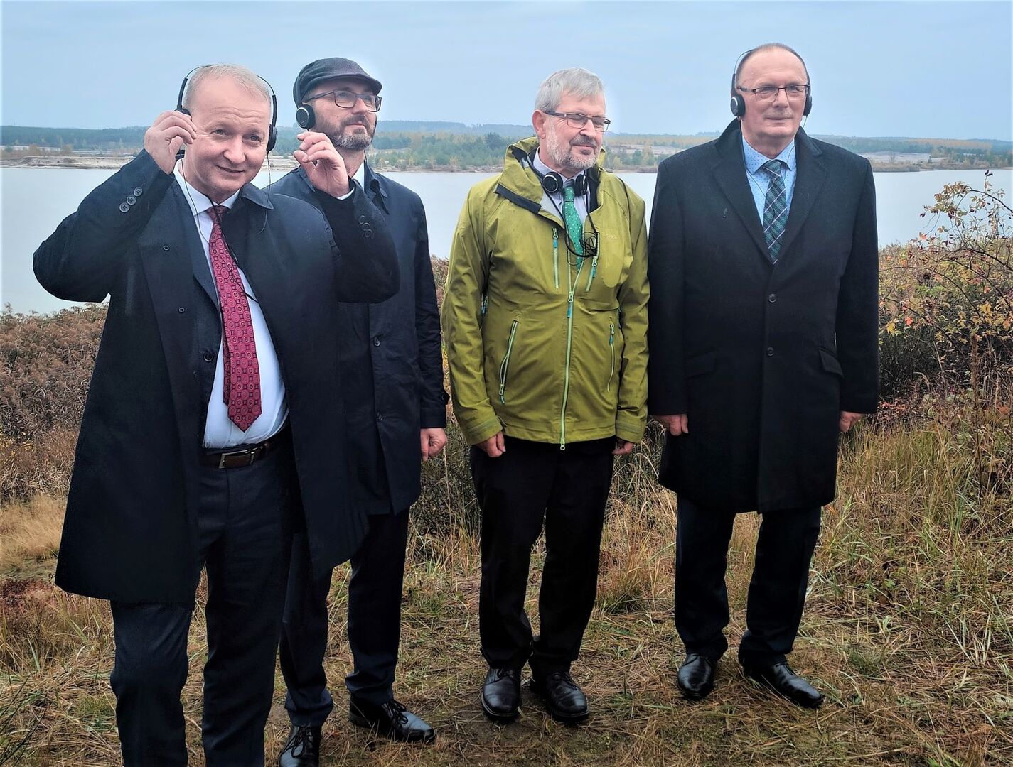 4 listopada 2022 r. wicemarszałek województwa lubuskiego Stanisław Tomczyszyn i dyrektor Departamentu Programów Rozwoju Obszarów Wiejskich UMWL Arkadiusz Dąbrowski spotkali się w Luckau z Ministrem Rolnictwa, Środowiska i Ochrony Klimatu Landu Brandenburgii Axelem Vogelem