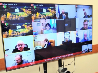 Członkowie Komisji Gospodarki i Rozwoju Województwa i gości w trakcie posiedzenia 02 grudnia 2022 r.