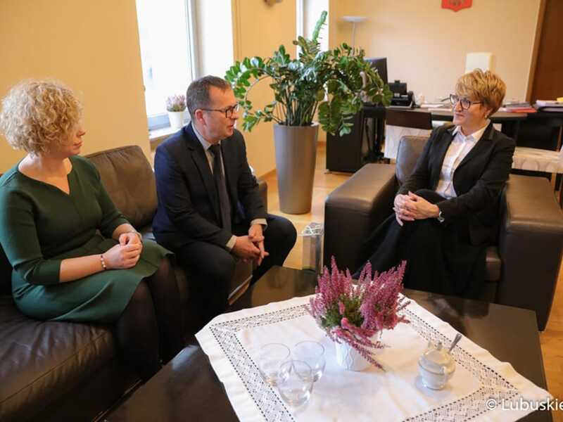 Spotkanie marszałek Elżbiety Anny Polak z wójtem gminy Pszczew Józefem Piotrowskim