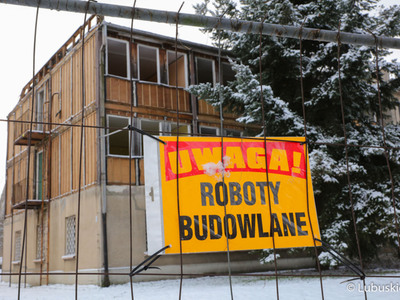 Rozbiórka budynku administracji Szpitala Uniwersyteckiego
