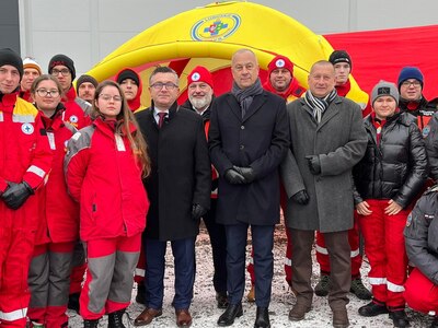 Przekazanie sprzętu dla ratowników WOPR zakupionego dzięki dofinansowaniu unijnemu