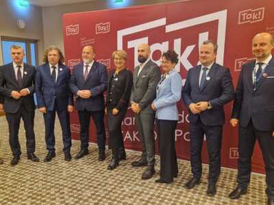 W czwartek 19 stycznia w Rzeszowie odbyła się konferencja prasowa przedstawicieli Ruchu Samorządowego TAK! Dla Polski. Marszałek Elżbieta Anna Polak podkreśliła, jak ważne dla regionu lubuskiego i Polski są pieniądze z KPO