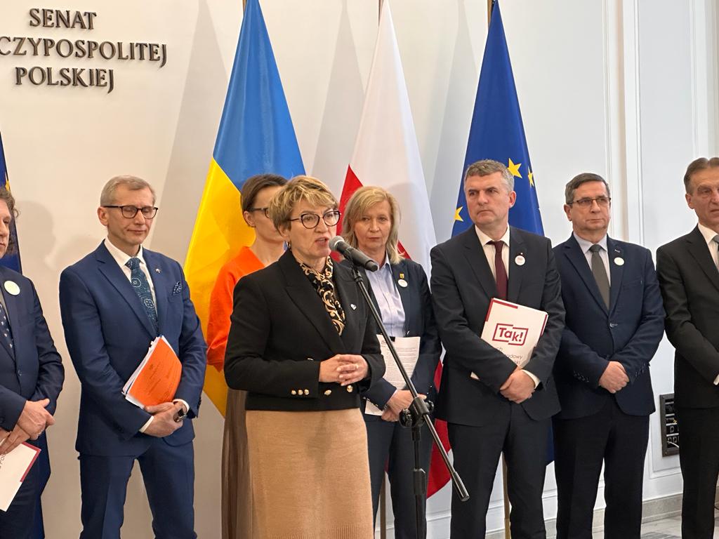 W poniedziałek, 30 stycznia 2023 r. w Senacie RP przedstawiciele Ruchu Samorządowego TAK! Dla Polski oraz Senatu RP przedstawili postulaty samorządowe do Ustawy z dnia 13 stycznia 2023 r. o zmianie Ustawy o Sądzie Najwyższym.