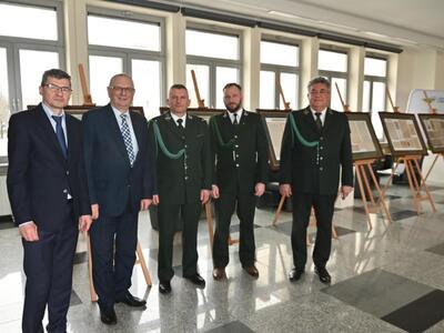 Wicemarszałek województwa lubuskiego Stanisław Tomczyszyn został wyróżniony przez myśliwych dyplomem AMICUS VENATOR
