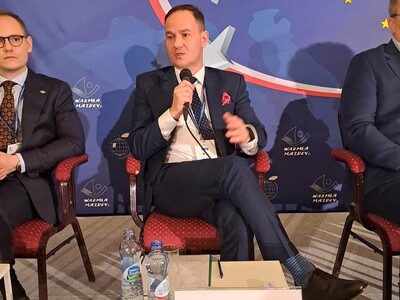 Radosław Brodzik, dyrektor Biura Współpracy Zagranicznej i Europejskiej Współpracy Terytorialnej na VIII Europejskim Kongresie Samorządów w Mikołajkach