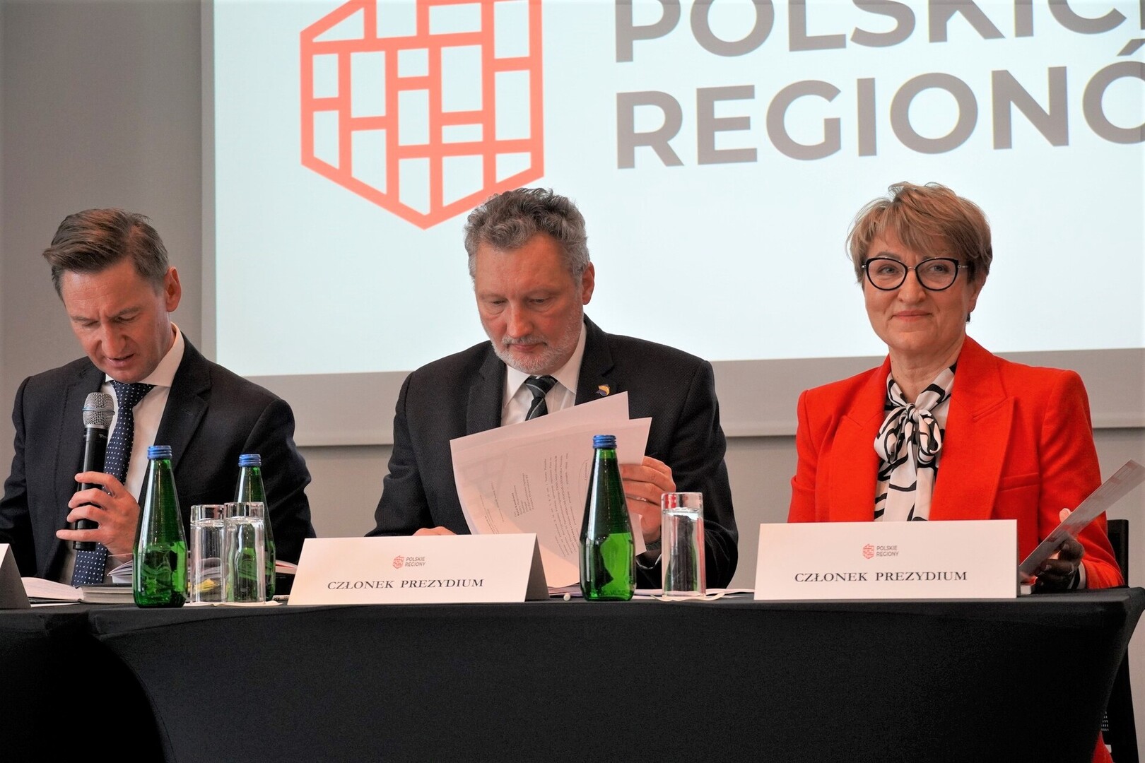 20 marca 2023 r. w Poznaniu obradowało Zgromadzenie Ogólne Związku Województw RP. Lubuskie reprezentowała m.in. marszałek województwa lubuskiego Elżbieta Anna Polak, która zasiada w zarządzie Związku Województw RP)
