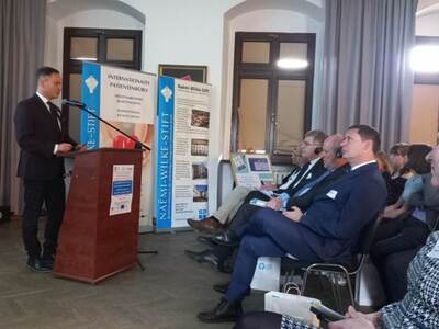 „Zdrowie bez granic” to projekt, który wspólnie realizowały miasto Gubin, gmina Gubin o statusie miejskim i szpital Naemi-Wilke-Stift w Guben. W Gubinie odbyło się spotkanie podsumowujące tę inicjatywę
