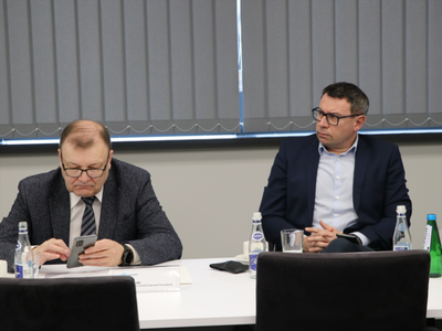 Członkowie Wojewódzkiej Rady Dialogu Społecznego w województwie lubuskim.