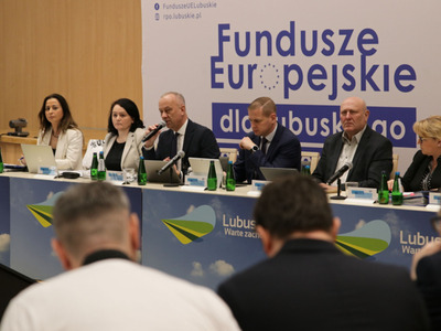 31 marca 2023 r. w Sali Kolumnowej w Urzędzie Marszałkowskim Województwa Lubuskiego odbyło się I posiedzenie Komitetu Monitorującego program Fundusze Europejskie dla Lubuskiego 2021-2027