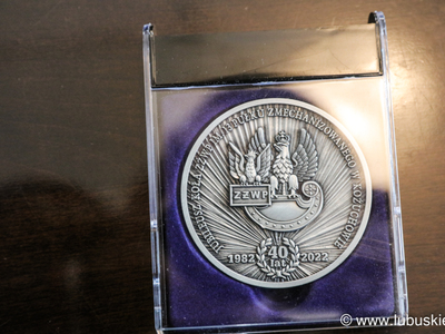 Medal za Zasługi Dla Koła Związku Żołnierzy Wojska Polskiego im. 13 Pułku Zmechanizowanego.