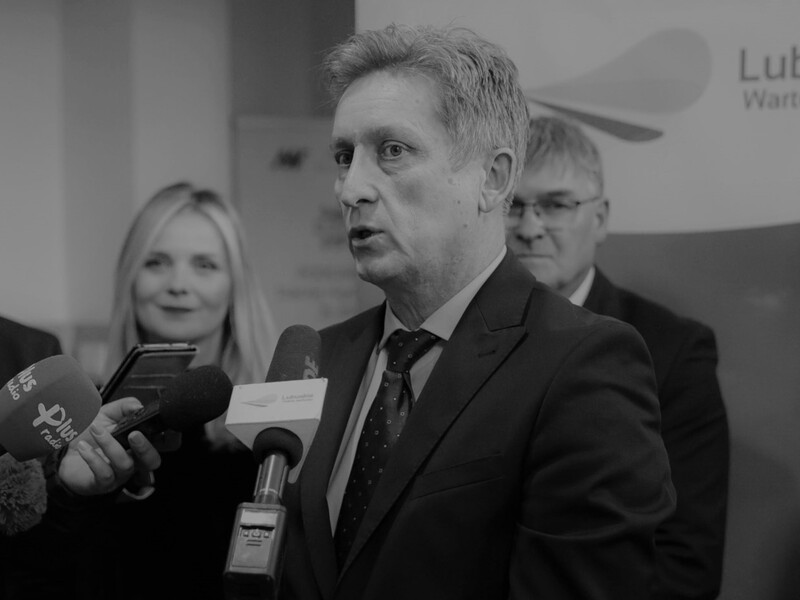 Prof. AWF dr hab. Piotr Żurek zmarł w czwartek rano 13 kwietnia 2023 r. Od 2020 r. był dziekanem gorzowskiej filii Akademii Wychowania Fizycznego w Poznaniu.