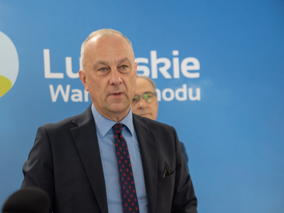 19 kwietnia 2023 r. na konferencji prasowej w Biurze Zamiejscowym UMWL w Gorzowie Wlkp. członek zarządu województwa lubuskiego Marcin Jabłoński poinformował o gotowości realizacji kolejowego projektu we współpracy z samorządami 