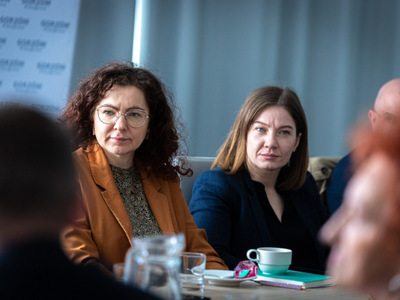 W piątek 28 kwietnia 2023 r. Marcin Jabłoński, członek Zarządu Województwa Lubuskiego, spotkał się z samorządowcami z północy regionu lubuskiego. Tematem rozmów był projekt remontu linii kolejowej nr 363 na odcinku Skwierzyna - Międzychód.
