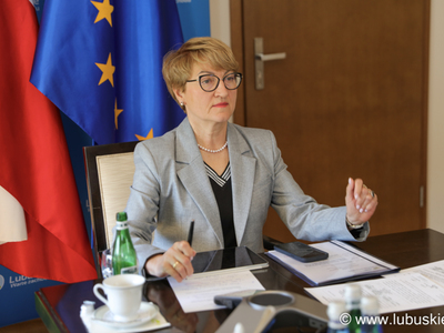 Posiedzenie Lubuskiej Rady Samorządowej. W obradach online uczestniczyła marszałek Elżbieta Anna Polak 