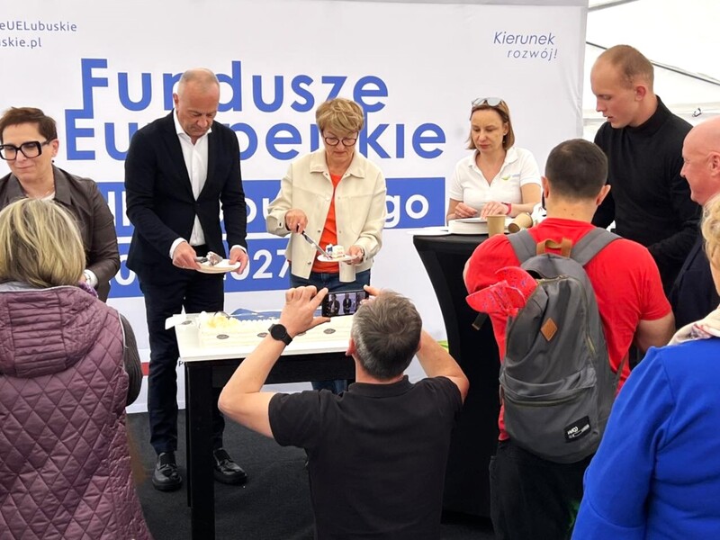 W niedzielę 14 maja 2023 r. Słubicach odbył się pierwszy w tym roku Piknik Funduszy Europejskich organizowany przez Urząd Marszałkowski Województwa Lubuskiego