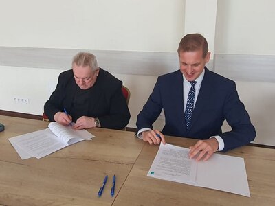 Kolejne umowy na Lubuską Bazę Sportową i Lubuską Bazę Turystyczną oraz dotacje na lubuskie zabytki