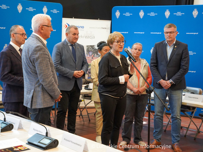 Konferencja prasowa dot. Odry na zamku w Krośnie Odrz.