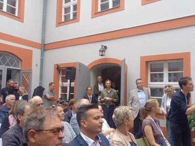 2 czerwca 2023 r. w Muzeum Serbołużyckim w Chociebużu (Cottbus) otwarto wystawę „Wszystko jest pejzażem. Serbołużycki malarz Jan Buck”