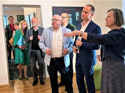 2 czerwca 2023 r. w Muzeum Serbołużyckim w Chociebużu (Cottbus) otwarto wystawę „Wszystko jest pejzażem. Serbołużycki malarz Jan Buck”