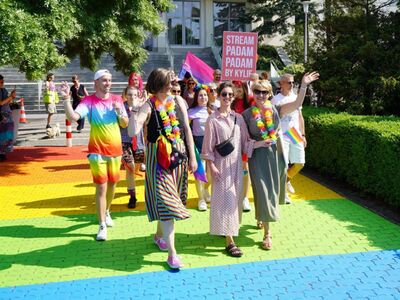 10 czerwca 2023 r. ulicami Zielonej Góry przeszedł VI Marsz Równości pod patronatem marszałek województwa lubuskiego Elżbiety Anny Polak