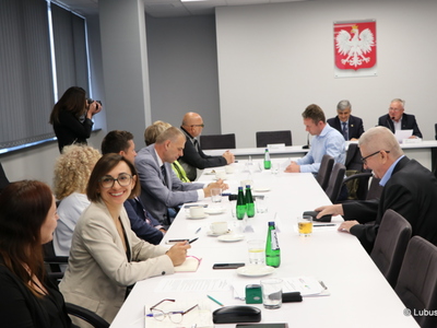 Członkowie WRDS, zaproszenie goście i pracownicy biura WRDS
