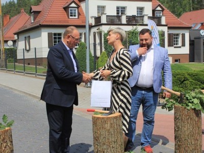 Uroczyste otwarcie gruntownie przebudowanej drogi gminnej w Kleśnie 