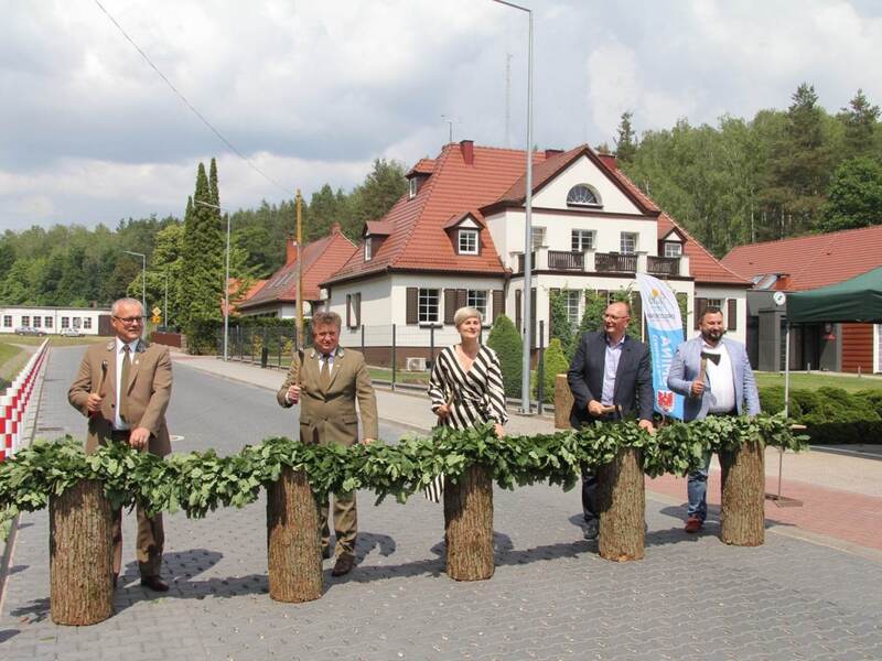 Uroczyste otwarcie gruntownie przebudowanej drogi gminnej w Kleśnie 