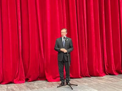 Na scenie marszałek Senatu prof. Tomasz Grodzki  