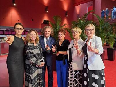 Marszałek Elżbieta Anna Polak wzięła udział w uroczystym otwarciu zmodernizowanego Teatru Polskiego w Szczecinie.
