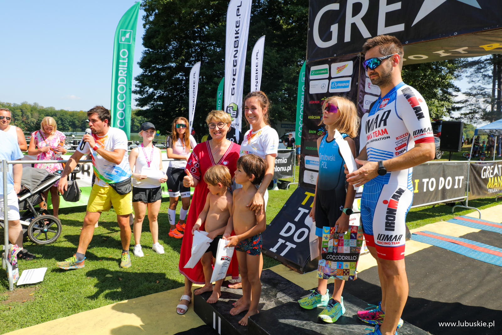 Marszałek Elżbieta Anna Polak nagrodziła najlepszych triathlonistów